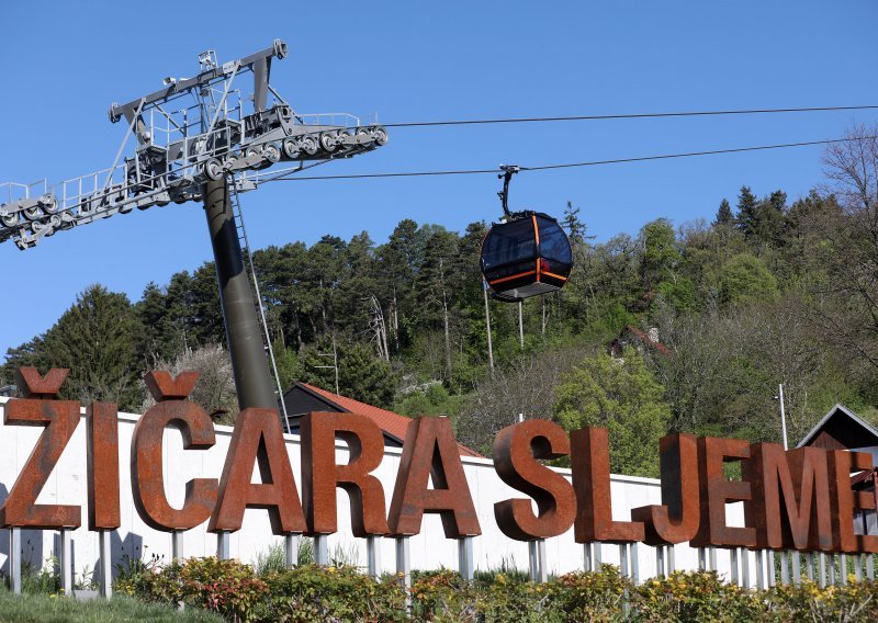 Žičara Sljeme ne prometuje; dio putnika zapeo u gondolama iznad Medvednice: Svi su sigurno spušteni