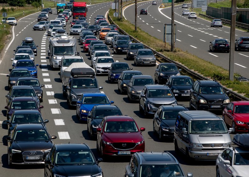 Kreću ljetne vikend gužve: HAC uputio apel vozačima na oprez i sigurnu vožnju