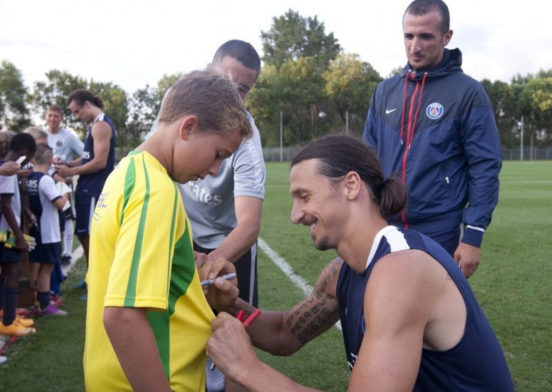 Ovakva ponuda za Ibrahimovića još nije viđena