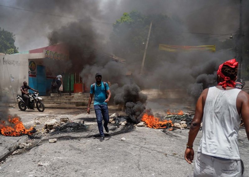 UN bi trebao hitno razmotriti slanje vojske na Haiti