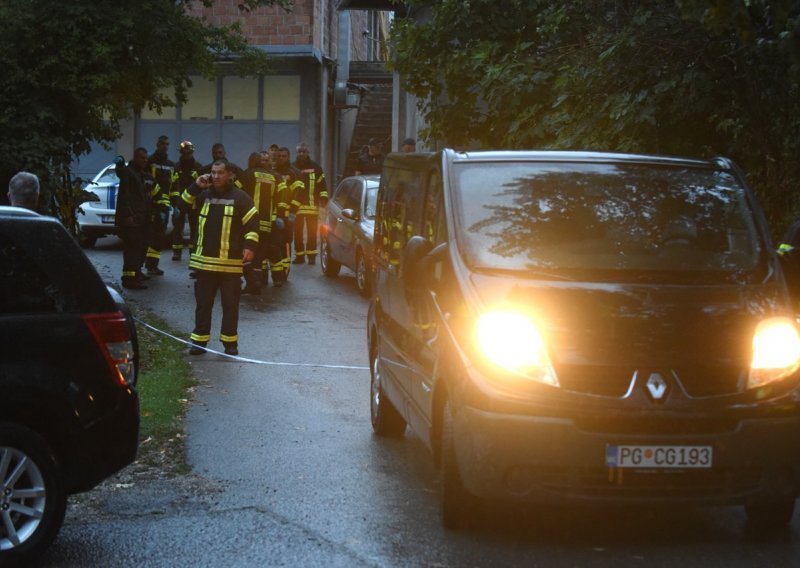 Pokopane žrtve masakra na Cetinju, u crnogorskoj prijestolnici održana komemoracija