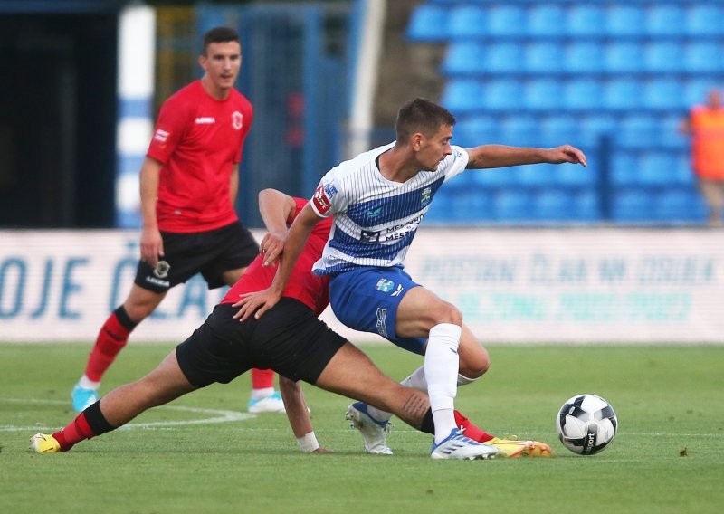 SuperSport Hrvatska nogometna liga, 5. kolo, Osijek - Varaždin 2:2, 14.8.2022., video sažetak