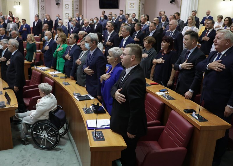 Sabor zbog uvođenja eura mora promijeniti čak 60 zakona, održat će se i rasprava o HERA-i