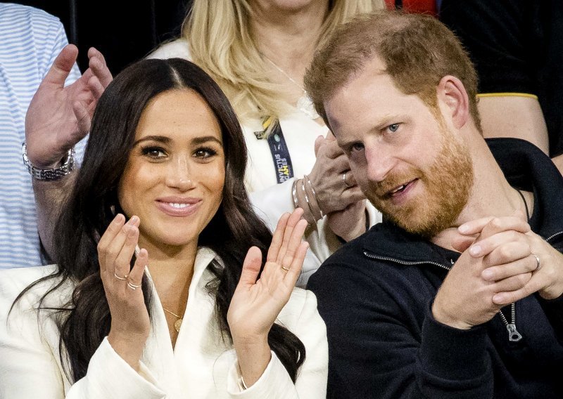 Objavljeni novi portreti Meghan i Harryja; jednim detaljem ponovno su pokazali da ne mare za nikakva kraljevska pravila