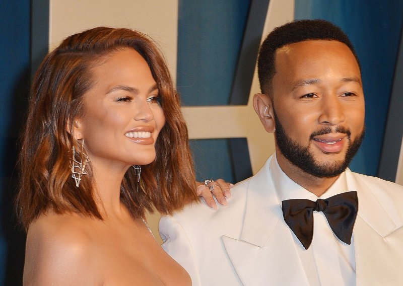 John Legend progovorio o počecima veze sa slavnom manekenkom i javno priznao svoju grešku