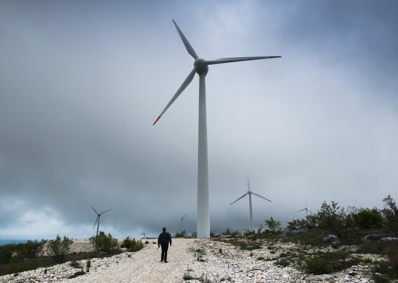 Anketa pokazala: Rat u Ukrajini i cijene energenata trebali bi ubrzati zelenu tranziciju