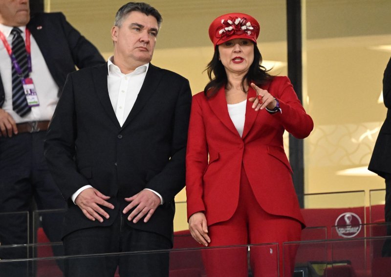 Sanja Musić Milanović u navijačkom zanosu: Prva dama na stadionu u Dohi pokazala zanimljiv stajling