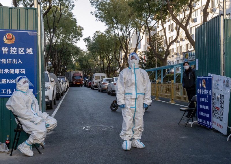 Epidemija covida u Kini eksplodirala, no prave razmjere je nemoguće odrediti jer službeni podaci ne odražavaju stvarno stanje