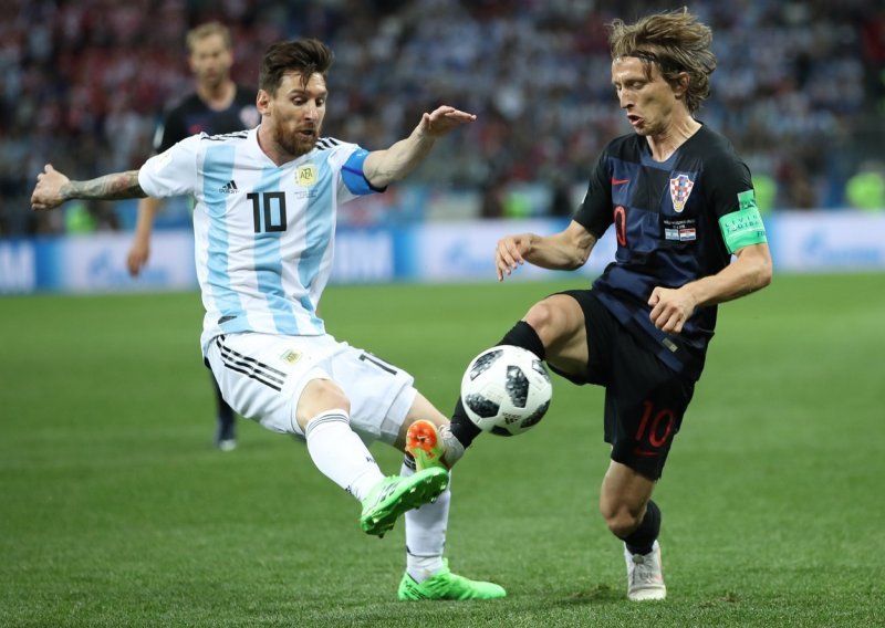 Dogodilo se prije 16 godina; Luka Modrić debitirao je za Vatrene baš protiv Argentine, a Leo Messi zauvijek je zapamtio nastup protiv Hrvatske