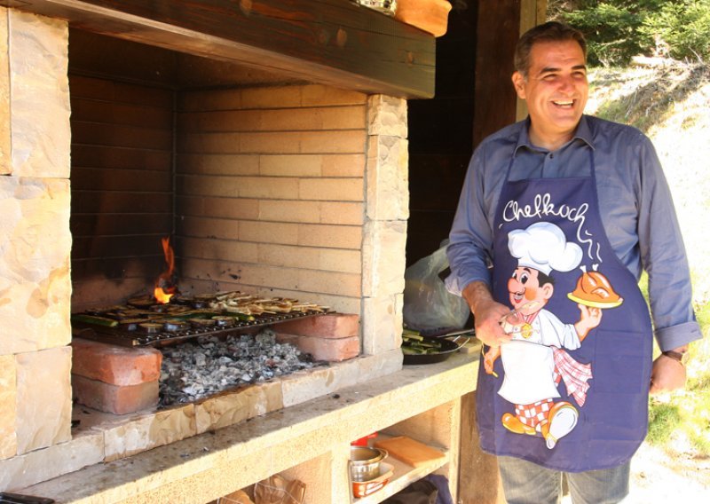 U HGK-u kava za jednu, ručak za 15 kuna