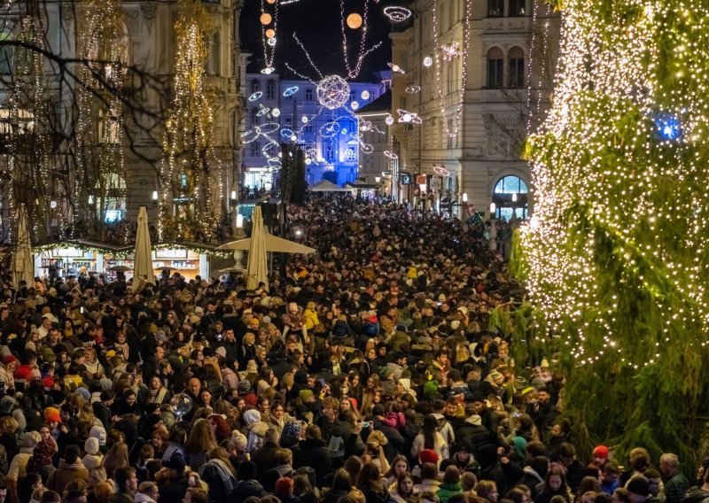 Zabrinjavajuće brojke: U Sloveniji preko 3000 pozitivnih na koronu