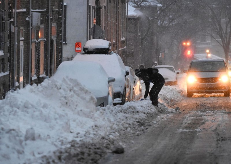 Ciklonska bomba zaledila Sjevernu Ameriku: Najmanje 19 mrtvih, više od 1,5 milijun ljudi bez struje, temperature do -45 stupnjeva