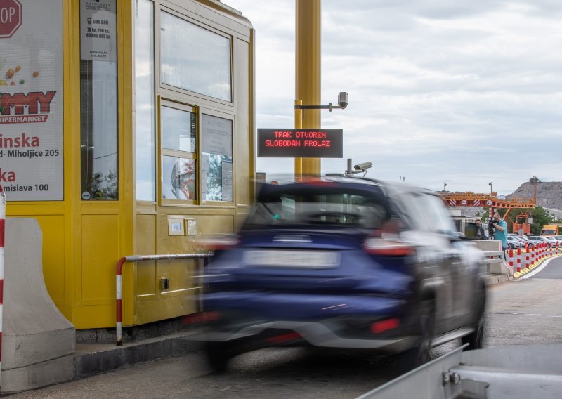 Počinje naplata cestarine u eurima, cijene zaokružene na niže