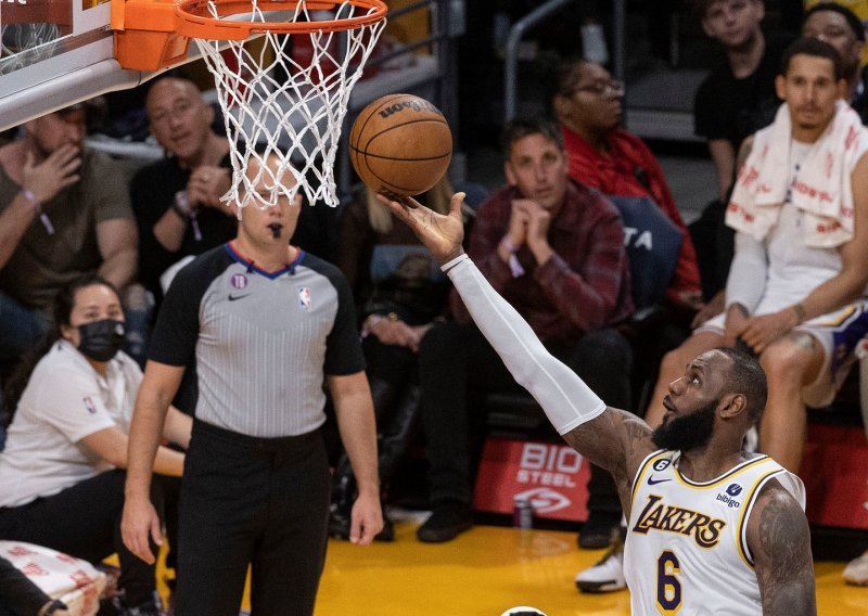 LeBron James upisao se u povijest NBA-a i broji dane do rušenja čudesnog rekorda koji dugo drži Kareem Abdul-Jabbar