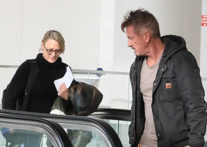 Stara ljubav zaborava nema: Sean Penn snimljen s bivšom suprugom