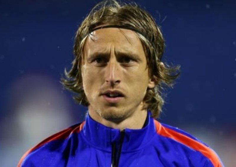 Modrić ipak ne može, Čačić će morati bez njega!