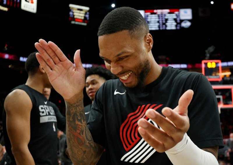 Zvijezda Portlanda Lillard za povijest; ubacio je 60 koševa te izjednačio  NBA rekord velikog Michaela Jordana!