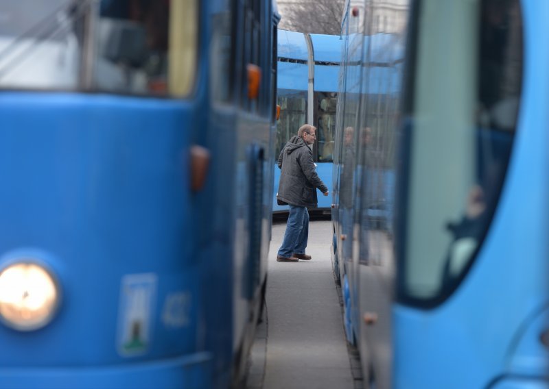 Potpisani kolektivni ugovori u Zagrebačkom holdingu i ZET-u, evo što se mijenja za radnike