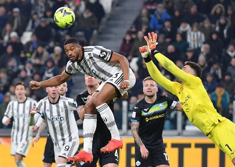 Uzdrmani Juventus u Kupu izbacio Lazio te će u polufinalu igrati protiv Intera