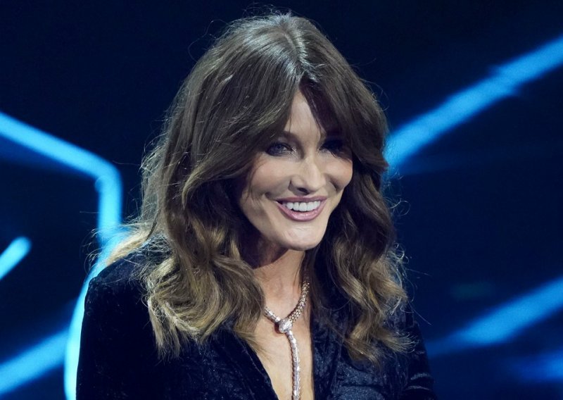 Carla Bruni maestralno oživjela frizuru iz 70-ih koja zaslužuje veliki povratak na modnu scenu