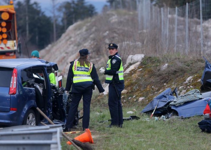 Na A1 poginuo vozač osobnog automobila