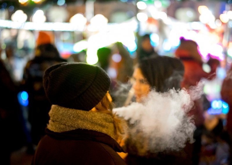 HZJZ upozorava: Zamjene za cigarete su neispitane i štetne, a koristi ih 13 posto djece do 16 godina