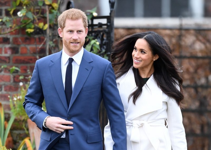 Meghan Markle i princ Harry potvrdili da su izbačeni iz kraljevske rezidencije