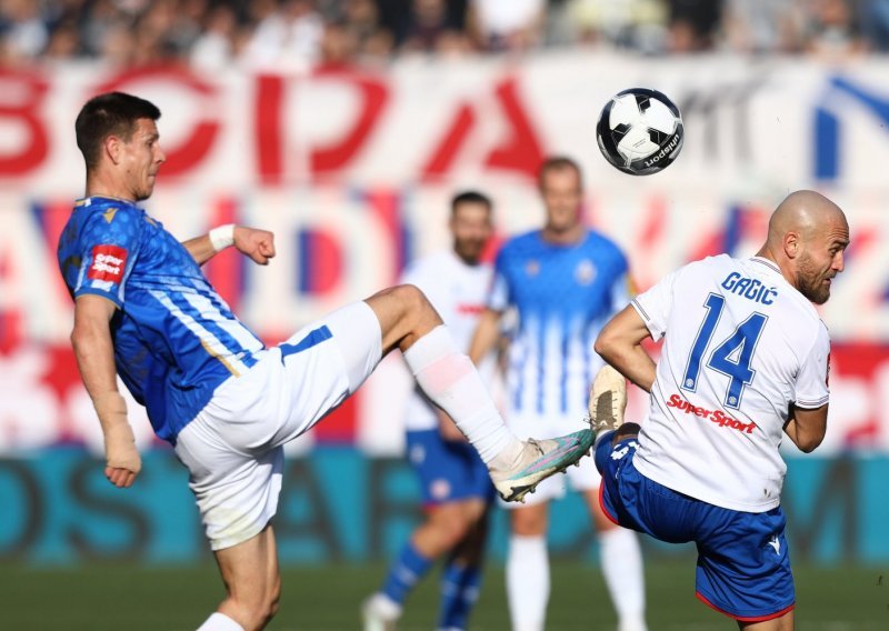 [VIDEO/FOTO] U ludoj utakmici na Poljudu palo sedam golova, ali pao je i Hajduk. Lokomotiva nokautirala, Torcida izviždala Bijele