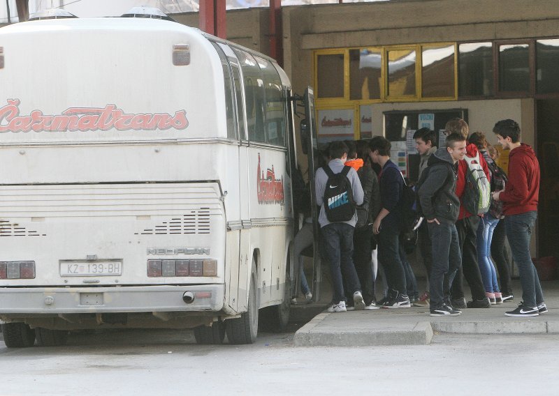 Prijevoznici upozoravaju: Situacija s učenicima u Zagorju prijeti cijeloj Hrvatskoj