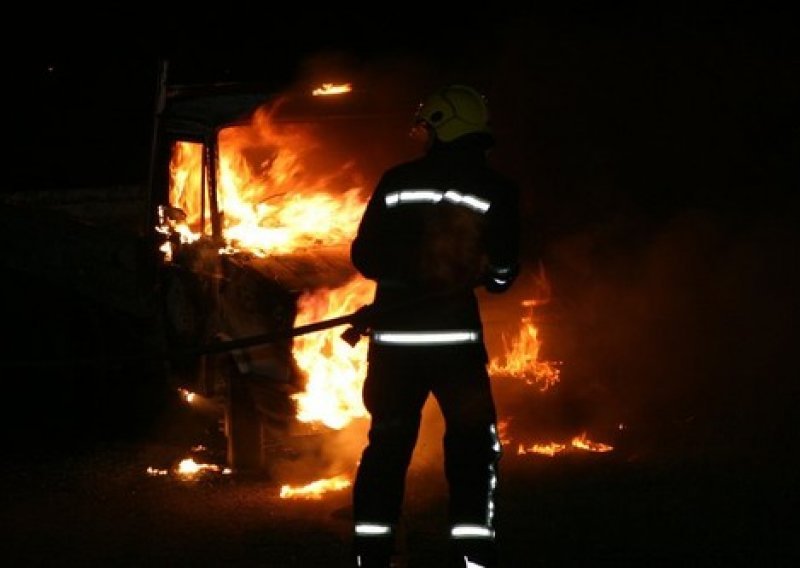 Tragedija kod Bačke Topole; dvoje djece stradalo u požaru, dvoje se uspjelo spasiti