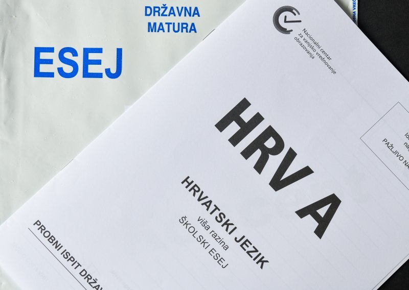 Ispitom iz hrvatskog jezika sutra oko 40.000 osmaša počinje pisanje nacionalne mature