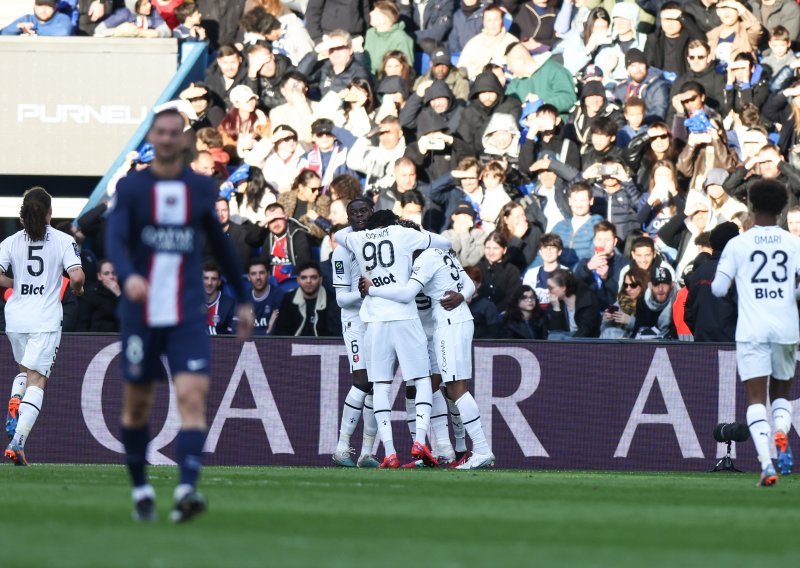 Ovo je dokaz da je u PSG-u totalni kaos; Rennes na Parku prinčeva šokirao Messija i društvo