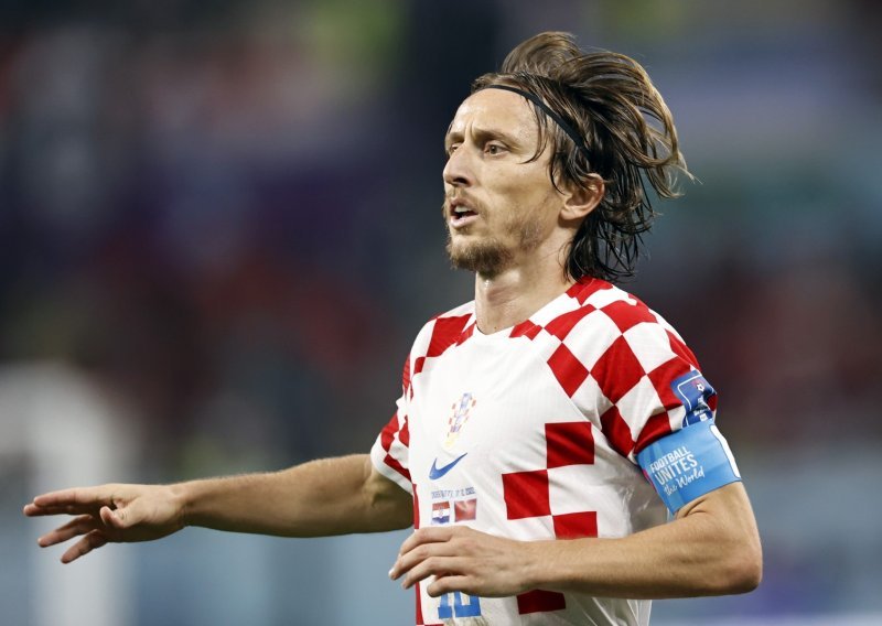 Neuništivi Luka Modrić došao je do novih rekorda u najdražem dresu, 'preoteo' ih je od jedne druge legende!