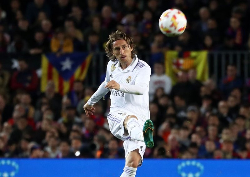 Rodrygo želi desetku, Marca poručuje: Modrić briljira, a dani su mu odbrojani