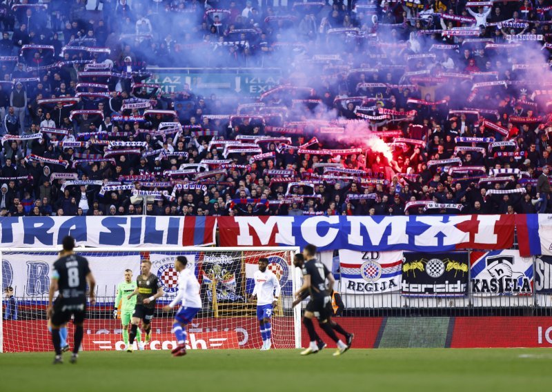 Hajdukovim igračima nije bilo nimalo ugodno doći pod sjevernu tribinu