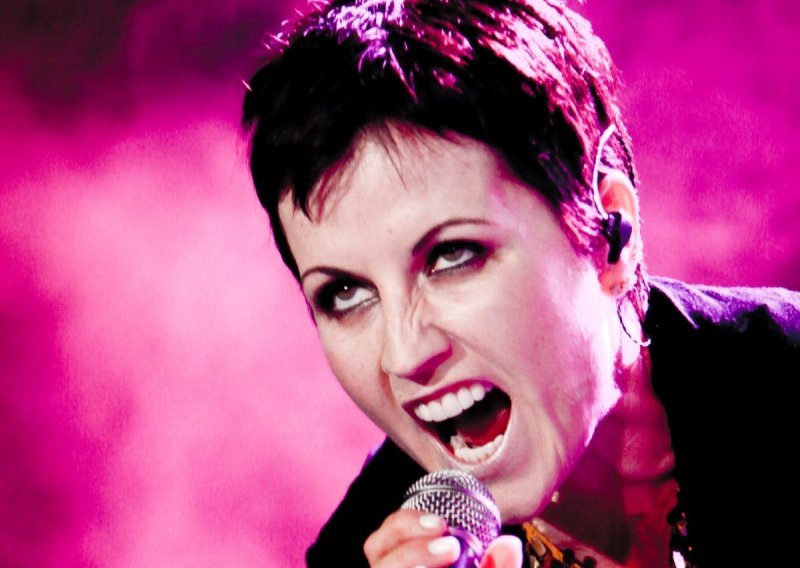 Pjevačica grupe The Cranberries ne ide u zatvor