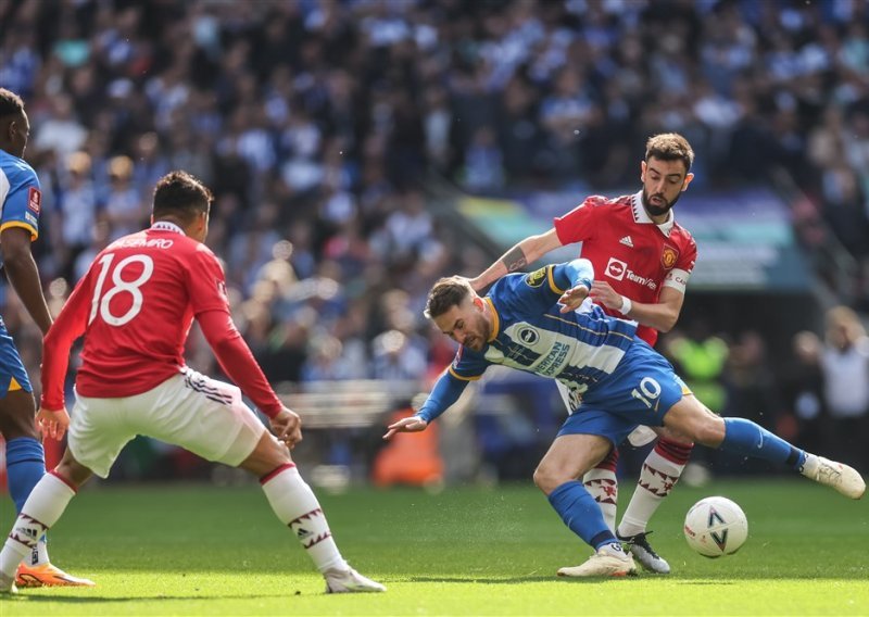 Manchester United nakon lutrije penala izborio finale i povijesnu utakmicu protiv Cityja