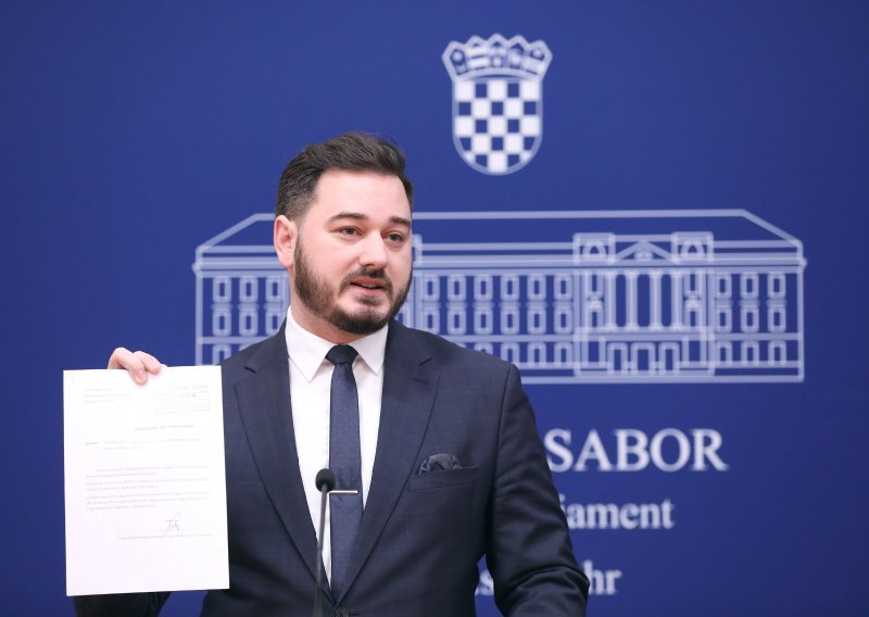 Milanović Litre pokrenuo online peticiju za spomendan Anti Starčeviću