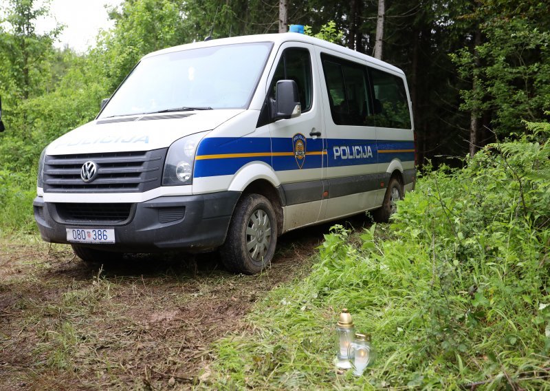 Užas u Tučepima: U borovoj šumi pronađeno tijelo muškarca