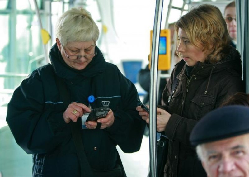 ZET u tramvaje i buseve šalje dvjesto kontrolora