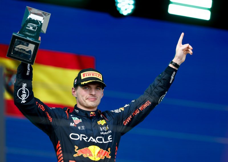 Verstappen odgovorio onima koji mu zvižde: Neka se vrate svojim kućama gdje mogu...