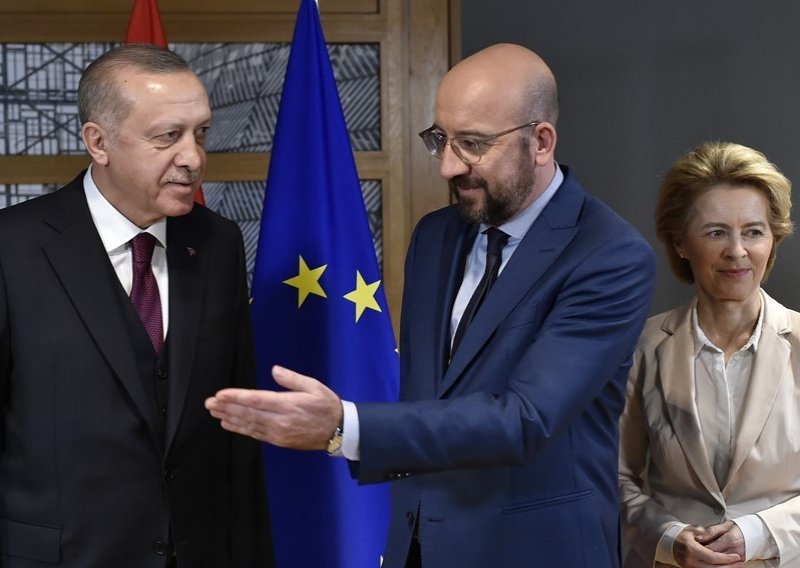 Erdogan je pred gubitkom izbora, ali neki tvrde: EU ne želi njegov poraz