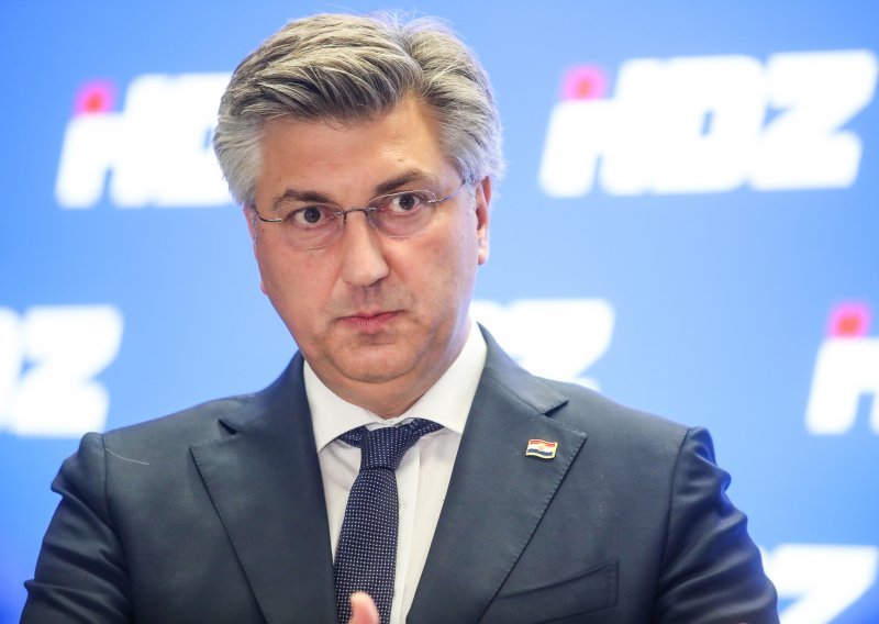 Plenković pojasnio kako bi poreznom reformom trebale rasti plaće. Ukida se prirez