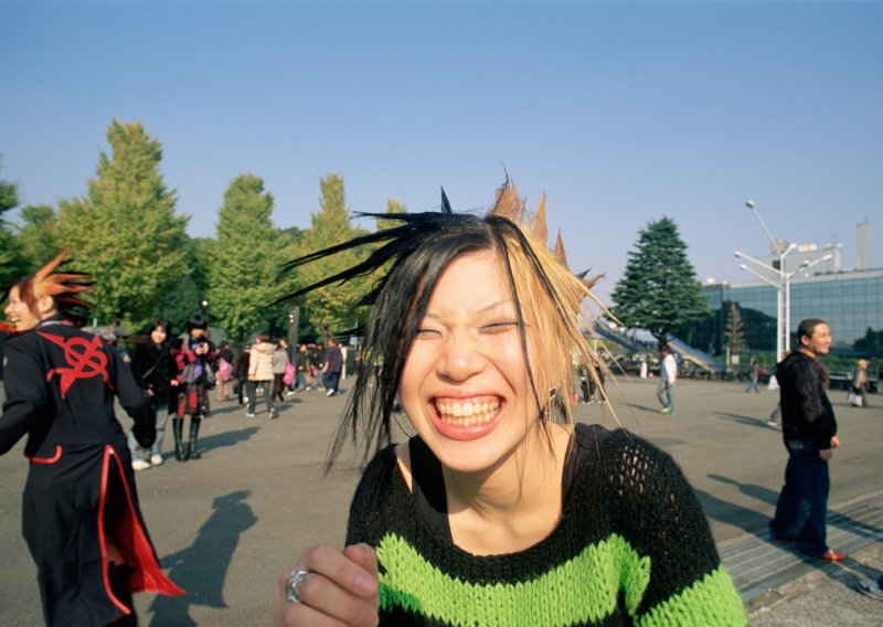 Zbog maski zaboravili kako se to radi: Japanci idu na instrukcije smijeha