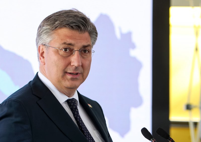 Plenković: Pa što ako ukidamo prirez? Dajemo dovoljno mehanizama za veće prihode