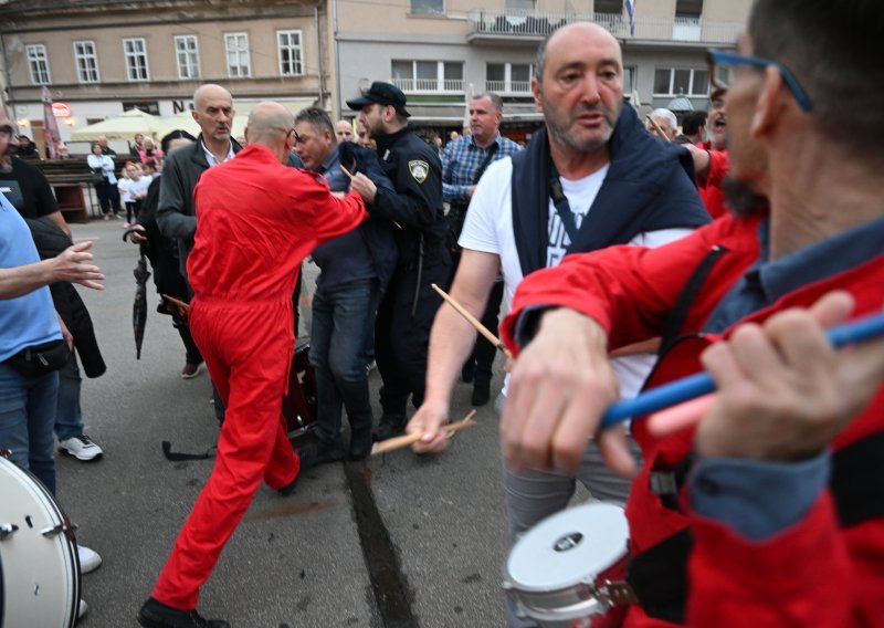 Sukob na proslavi Dana grada Zagreba, na Dolcu napadnuti bubnjari