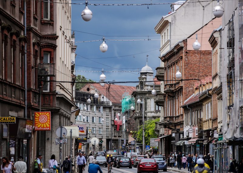 Već od jutra kiša i pljuskovi, pogledajte gdje i kada će biti najjače