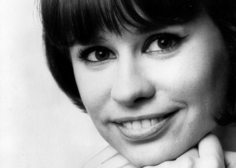 Preminula Astrud Gilberto, poznata po legendarnoj pjesmi 'The Girl from Ipanema'