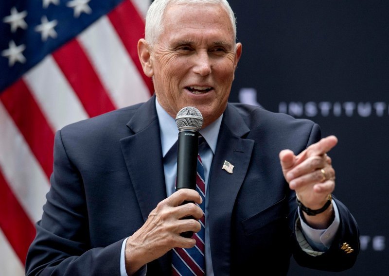 Mike Pence objavio kandidaturu za republikansku predsjedničku nominaciju