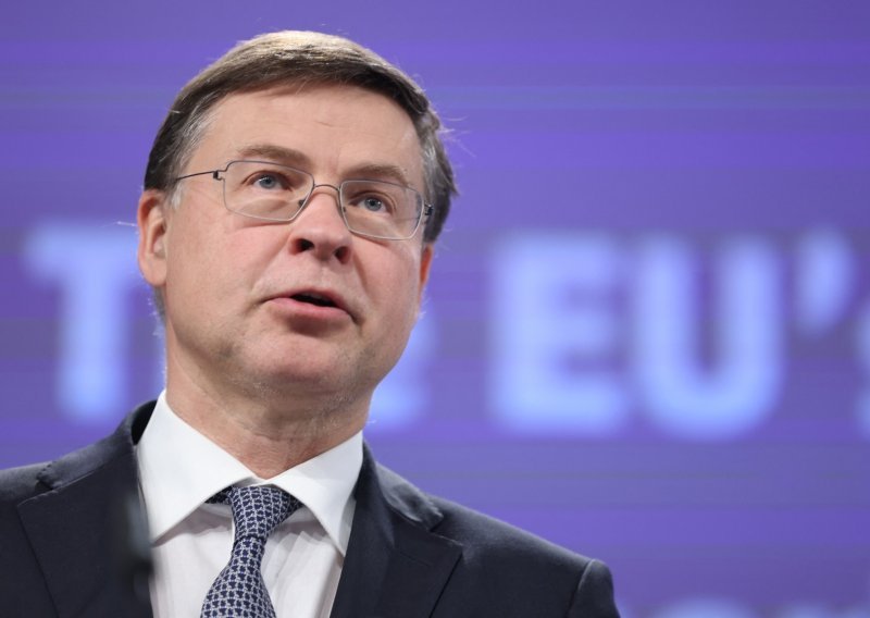 Dombrovskis: 'EU će nastaviti podržavati Ukrajinu sve do pobjede nad Rusijom'